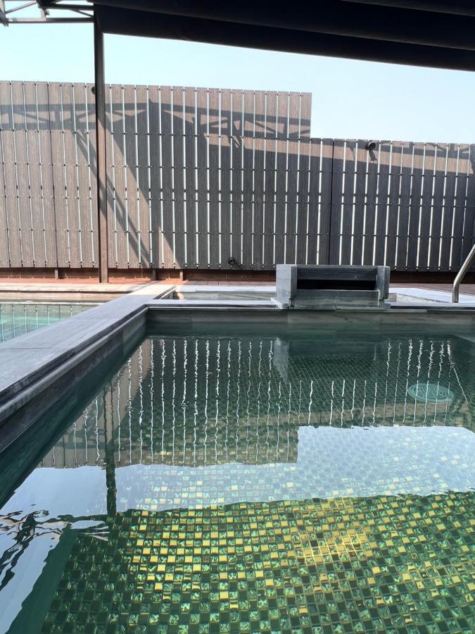 K Hotel Sauna And Massage Da Nang Bagian luar foto