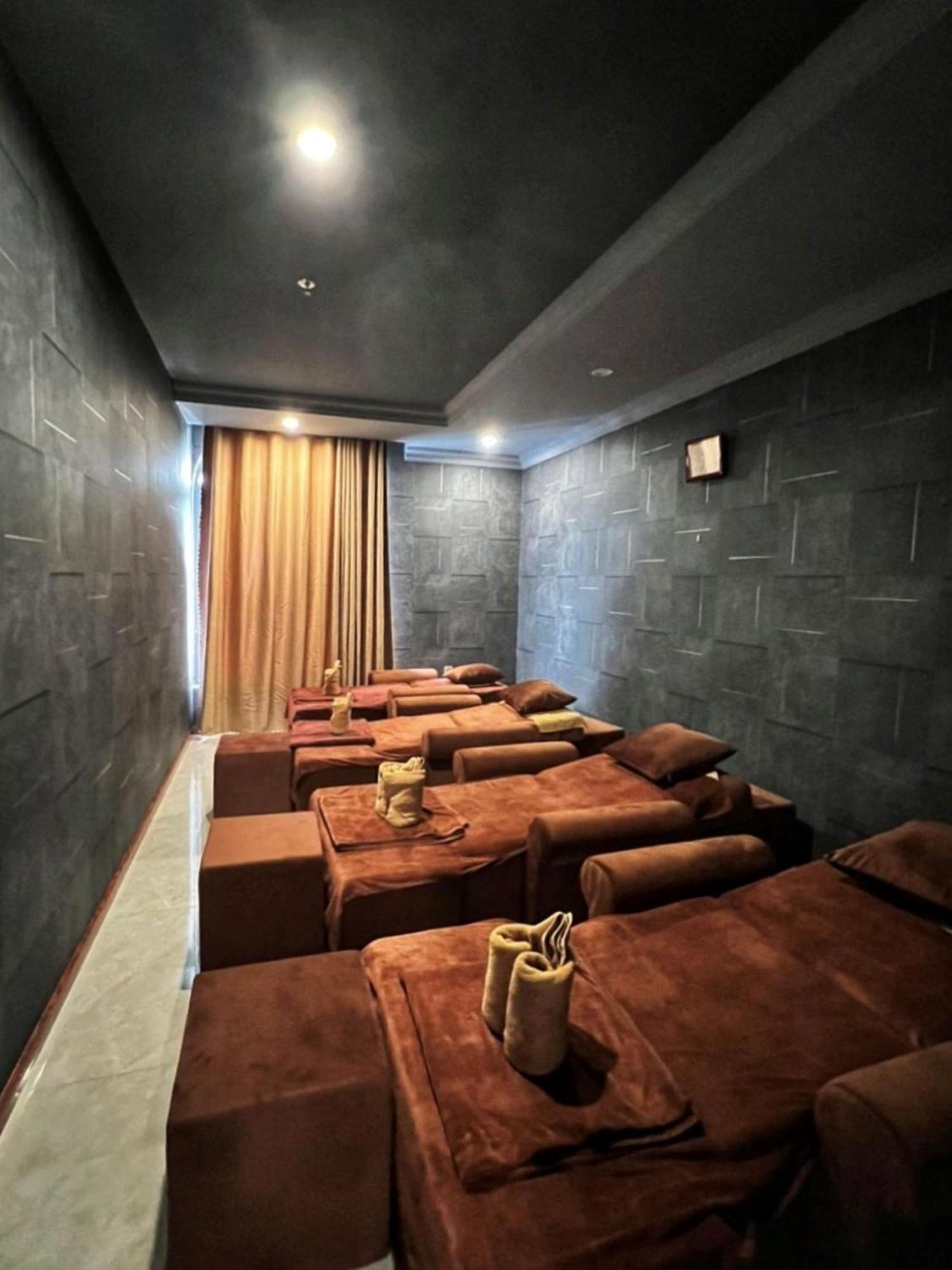 K Hotel Sauna And Massage Da Nang Bagian luar foto